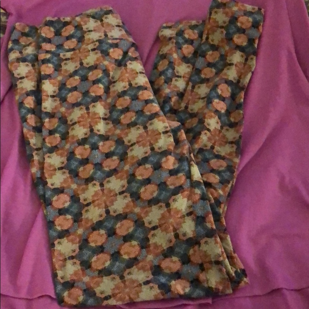 LuLaRoe leggings